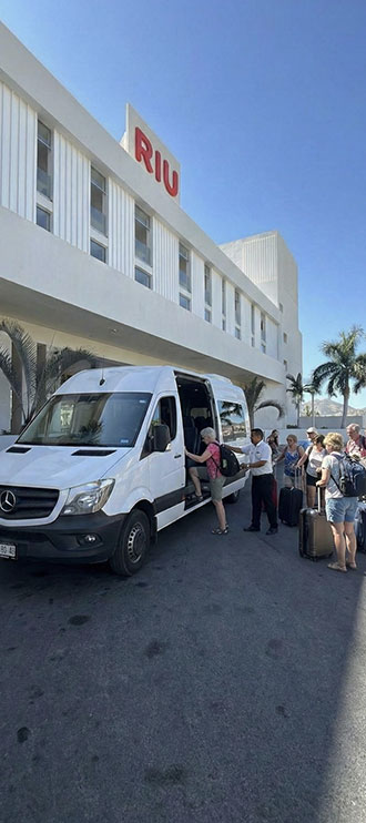Cabo San Lucas group transportation
